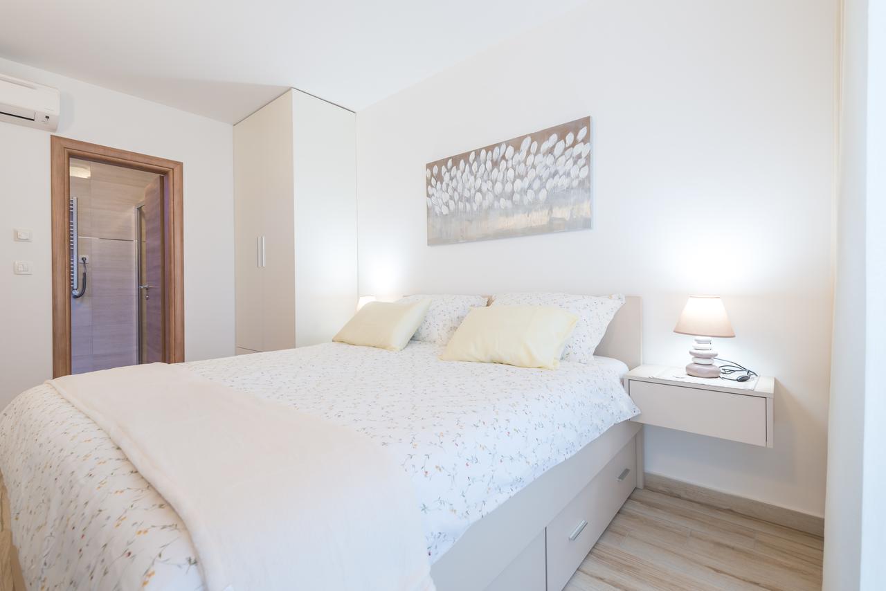Apartment Ella Deluxe ドゥブロブニク エクステリア 写真