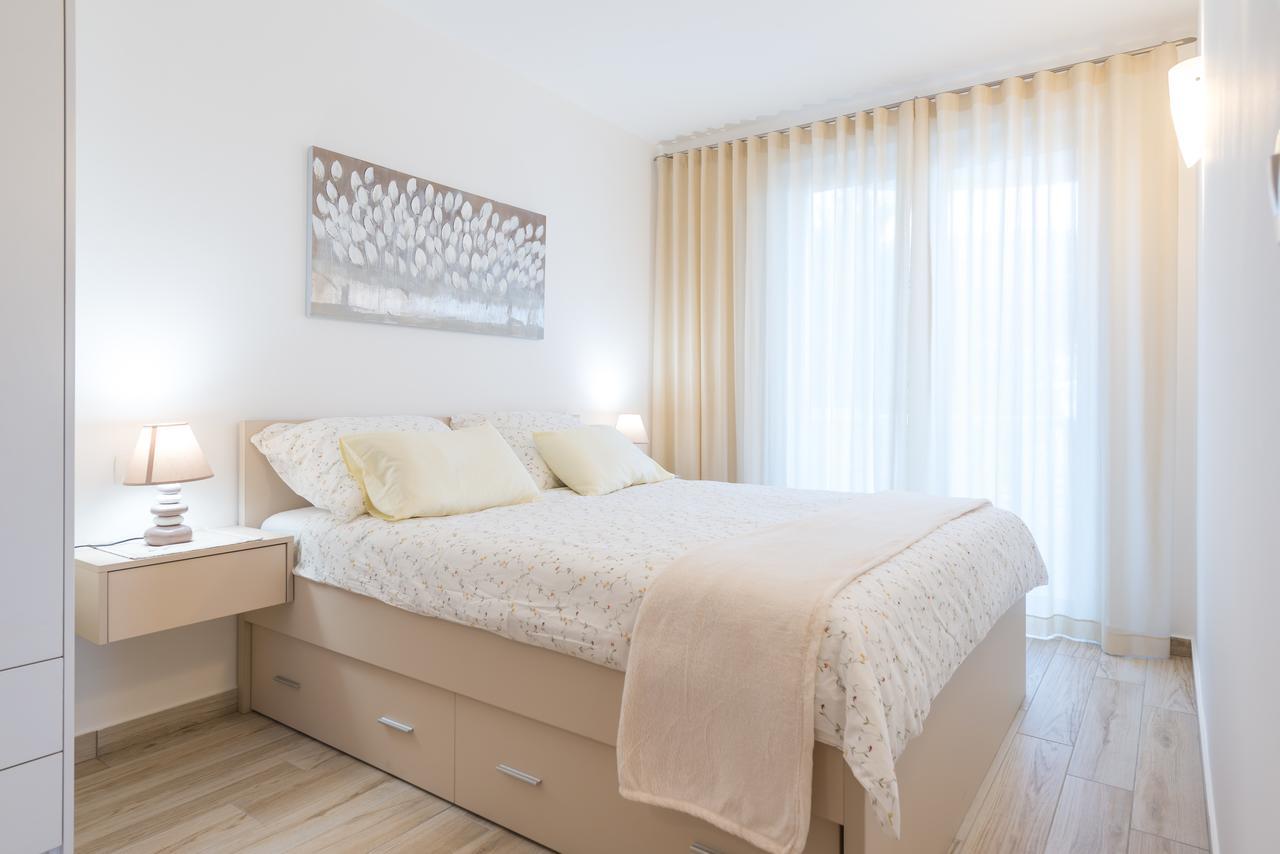 Apartment Ella Deluxe ドゥブロブニク エクステリア 写真